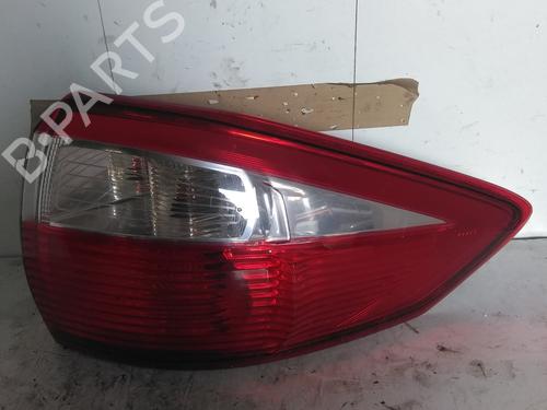 right-taillight-ford-c-max-ii-dxacb7-dxaceu-2010-2011-2012-2013-2014-2015-2016-2017-2018-2019-34600242 main image