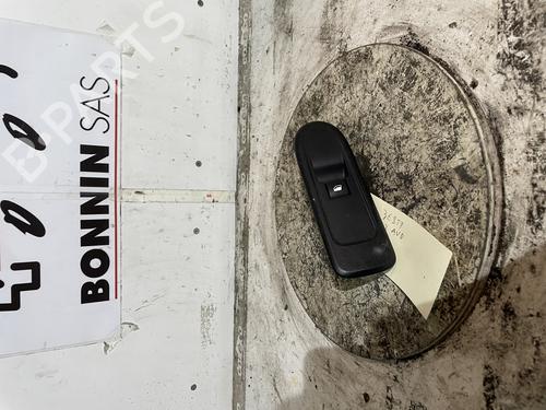 Used Right front window switch Right front window switch CITROËN C3 II (SC_) 1.4 HDi 70 (SC8HZC, SC8HR0, SC8HP4) (68 hp) 34591306 34591306