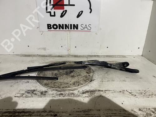 front-windshield-wiper-arm-bmw-1-f20-2011-2012-2013-2014-2015-2016-2017-2018-2019-34590772 main image