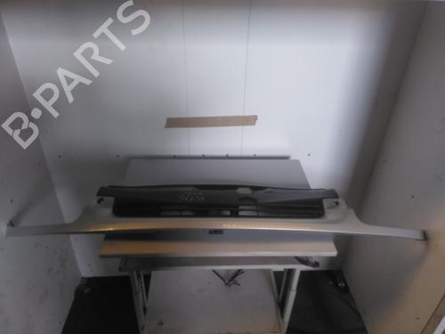 Grill Grill RENAULT CLIO II (BB_, CB_) 1.9 D (B/CB0E, BB0J) (64 hp) 34599125 34599125
