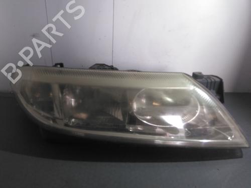 Used Right headlight Right headlight RENAULT LAGUNA II (BG0/1_) 2.2 dCi (BG0F) (150 hp) 36572050 36572050