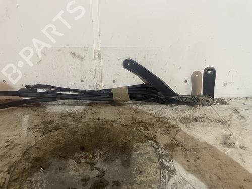 front-windshield-wiper-arm-mercedes-benz-c-class-coupe-c204-2011-34593162 main image