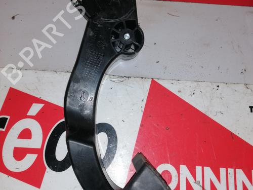 Pedal embrague Pedal embrague CITROËN C3 II (SC_) 1.2 VTi 82 (82 hp) 34586519 34586519