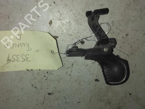Used Front right exterior door handle Front right exterior door handle RENAULT TWINGO I (C06_) 1.2 (C066, C068) (58 hp) 34601607 34601607