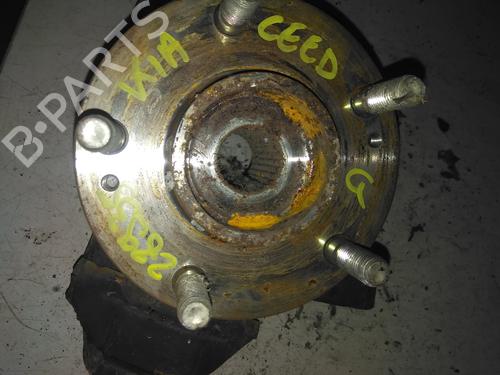 Used Left front steering knuckle Left front steering knuckle KIA CEE'D Hatchback (ED) 1.6 CRDi 90 (90 hp) 34585049 34585049