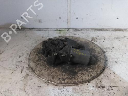 Rudehejsemekanisme Højre bagtil AUDI A4 B5 (8D2) 1.9 TDI (110 hp) 24876013