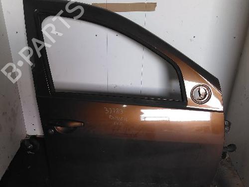 Used Right front door DACIA DUSTER (HS_) 1.5 dCi (HSMC) (107 hp) 25775444