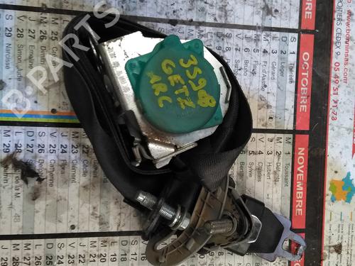 Used Rear center seatbelt Rear center seatbelt HYUNDAI GETZ (TB) 1.1 (67 hp) 34589764 34589764