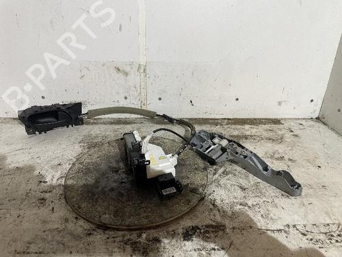 Cerradura puerta delantera derecha PEUGEOT PARTNER Box Body/MPV 1.6 HDi (90 hp) 20635526