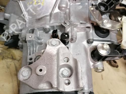 Used Gearbox Gearbox CITROËN C3 II (SC_) 1.1 i (60 hp) 34584342 34584342