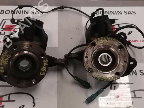 Used Right front steering knuckle Right front steering knuckle CITROËN C3 Picasso (SH_) [2008-2026] 34587089 34587089