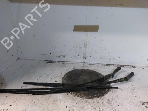 Used Front windshield wiper arm PEUGEOT PARTNER MPV (5_, G_) 1.9 D (69 hp) 24134232