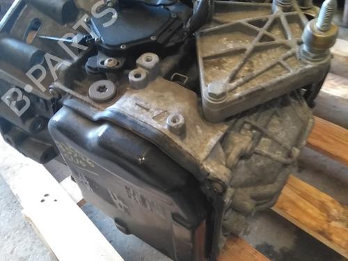 Used Gearbox Gearbox RENAULT CLIO II (BB_, CB_) 1.6 (B/CB0D, BB00) (90 hp) 34599263 34599263