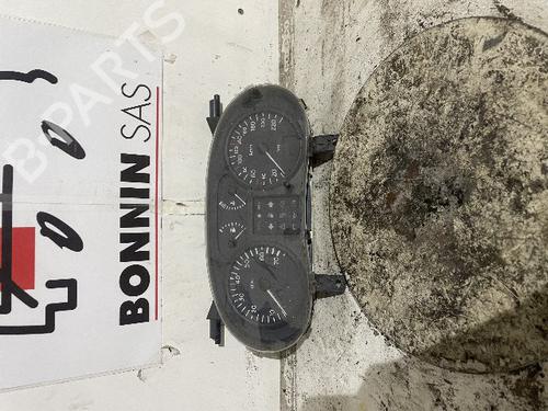 Used Display monitor RENAULT CLIO II (BB_, CB_) 1.5 dCi (B/CB07) (65 hp) 21545589