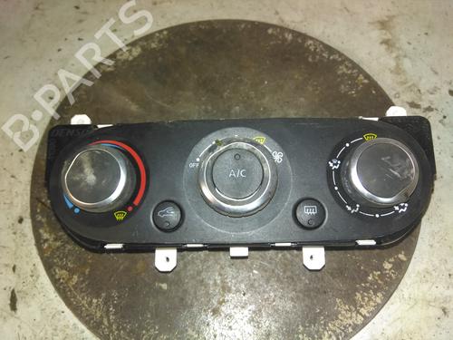 climate-control-renault-clio-iv-bh_-2012-2013-2014-2015-2016-2017-2018-2019-2020-2021-34601336 main image
