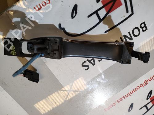 Used Front right exterior door handle Front right exterior door handle RENAULT MEGANE IV Grandtour (K9A/M/N_) 1.5 dCi 110 (110 hp) 34588247 34588247
