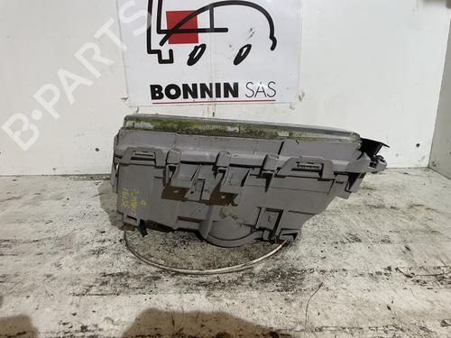 Used Right headlight Right headlight MERCEDES-BENZ C-CLASS (W202) C 200 (202.020) (136 hp) 34591496 34591496