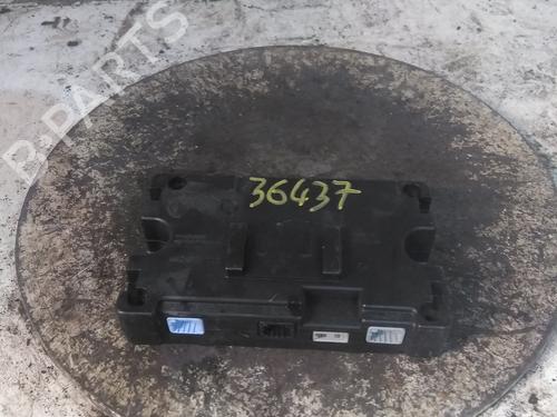 Used Right front window switch Right front window switch RENAULT TWINGO II (CN0_) 1.2 16V (CN04, CN0B) (75 hp) 34594804 34594804