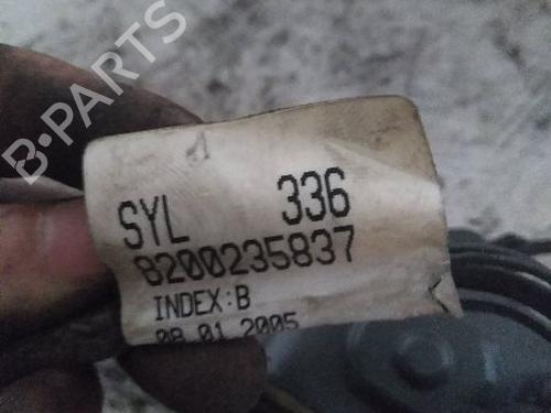 Used Rear right lock RENAULT SCÉNIC II (JM0/1_) 1.6 (JM0C, JM0J, JM1B) (113 hp) 26390820