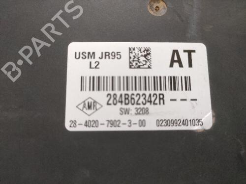 Used Fuse box RENAULT SCÉNIC III (JZ0/1_) 1.5 dCi (106 hp) 25827005