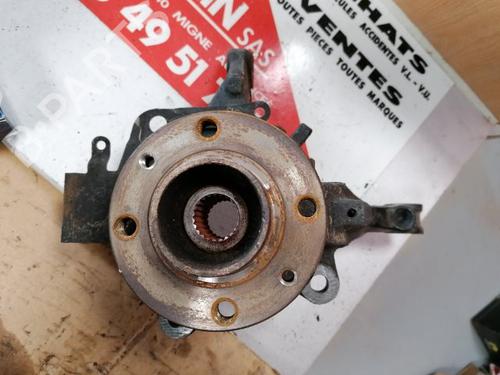 Used Right front steering knuckle RENAULT CLIO IV (BH_) 1.5 dCi 75 (75 hp) 22784362