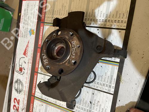 Used Left front steering knuckle Left front steering knuckle OPEL CORSA D (S07) 1.3 CDTI (L08, L68) (75 hp) 34588939 34588939