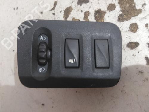Used Headlight switch Headlight switch RENAULT MASTER III Van (FV) 2.3 dCi 110 FWD (FV0R, FV0W, FV1A) (110 hp) 34586120 34586120