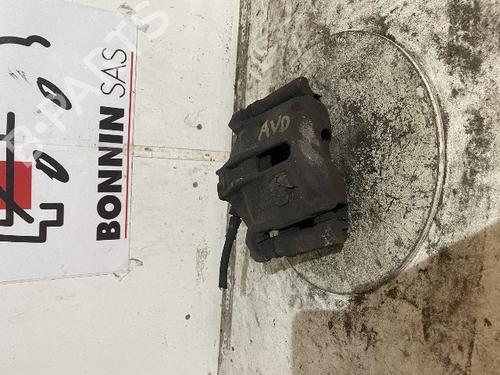 Used Right front brake caliper PEUGEOT 208 I (CA_, CC_) 1.4 VTi (95 hp) 21532099