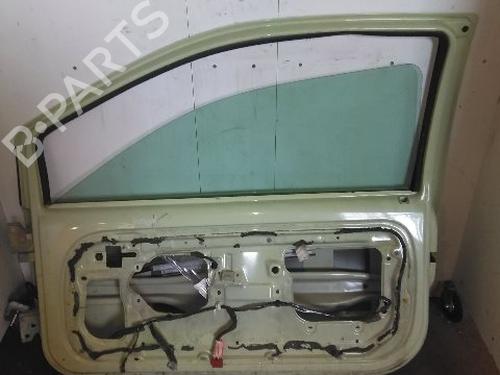 Used Right front door RENAULT TWINGO I (C06_) 1.2 (C066, C068) (58 hp) 28001993