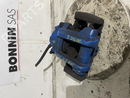 Used Right front brake caliper Right front brake caliper BMW 1 (F20) 116 d (116 hp) 34590765 34590765