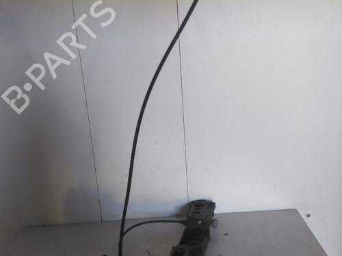 Venstre bagtil lås Venstre bagtil lås RENAULT CLIO III (BR0/1, CR0/1) 1.5 dCi (BR17, CR17) (86 hp) 34600909 34600909