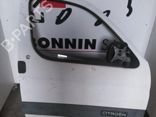 Used Right front door Right front door 34589887 34589887
