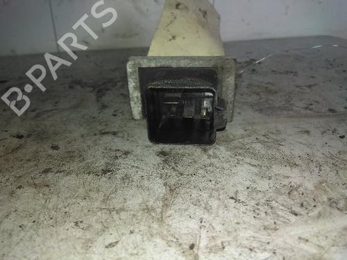Used Electronic module RENAULT CLIO III (BR0/1, CR0/1) 1.5 dCi (C/BR0G, C/BR1G) (68 hp) 27257652