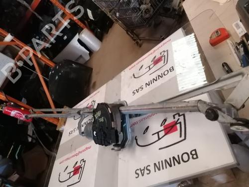 Used Front wiper motor PEUGEOT 308 I (4A_, 4C_) 1.6 HDi (92 hp) 24133955