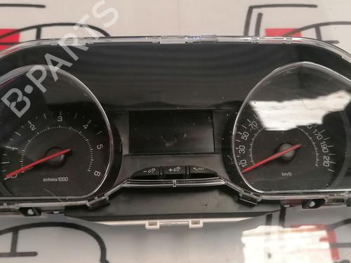 Used Instrument cluster Instrument cluster PEUGEOT 208 I (CA_, CC_) 1.4 HDi (68 hp) 34586949 34586949