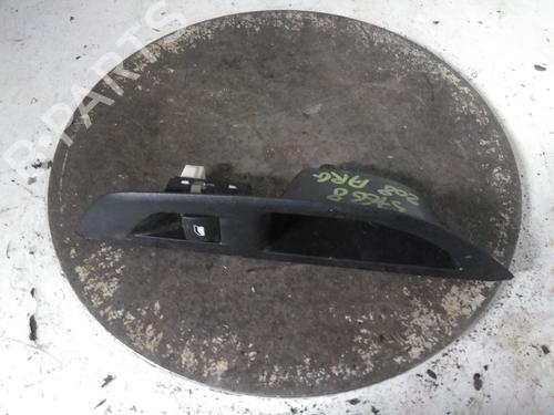 Comutador vidro trás esquerdo Comutador vidro trás esquerdo PEUGEOT 208 II (UB_, UP_, UW_, UJ_) [2019-2026] 34598555 34598555