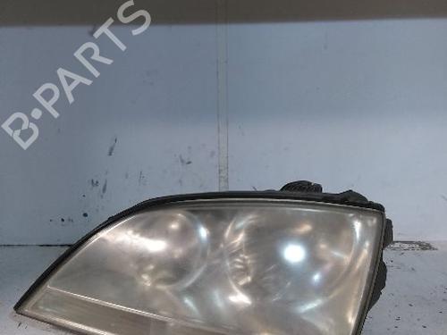 Used Left headlight KIA SORENTO I (JC) 2.5 CRDi 4WD (140 hp) 22230272