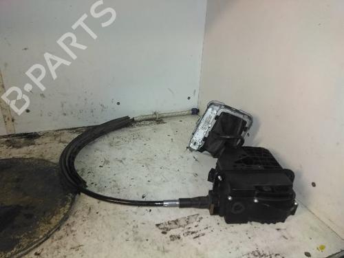 Used Shift knob VW GOLF VII (5G1, BQ1, BE1, BE2) 1.2 TSI (110 hp) 23201845