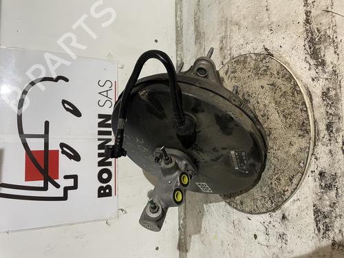 servo-brake-renault-clio-iii-br01-cr01-2005-2006-2007-2008-2009-2010-2011-2012-2013-2014-34590904 main image