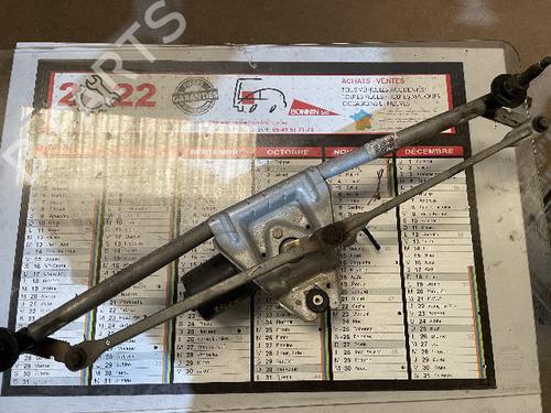 Used Front wiper motor RENAULT KANGOO Express (FC0/1_) 1.5 dCi (FC1R) (57 hp) 20638196