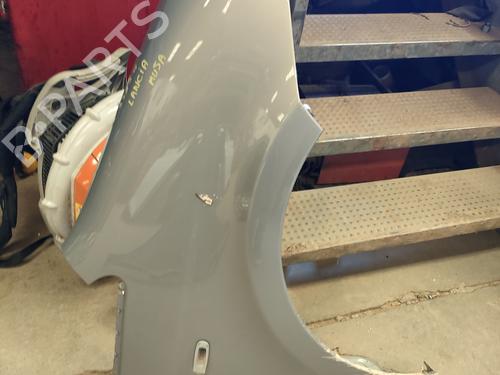 Used Right front fenders Right front fenders LANCIA MUSA (350_) 1.9 D Multijet (350.AXC1A) (101 hp) 34588303 34588303
