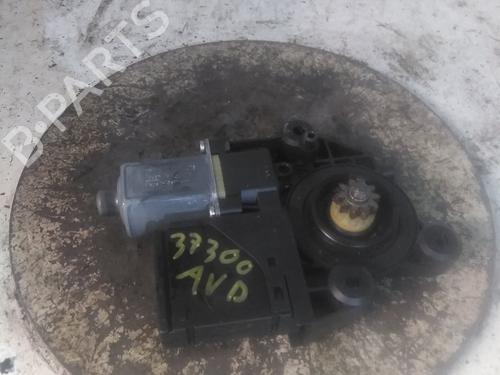 Used Front right window mechanism Front right window mechanism RENAULT MEGANE III Hatchback (BZ0/1_, B3_) 1.5 dCi (BZ09, BZ0D, BZ1W, BZ29, BZ14) (110 hp) 34599972 34599972
