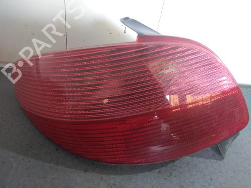 Venstre baglygte Venstre baglygte PEUGEOT 206 Hatchback (2A/C) 1.4 i (75 hp) 39697616 39697616