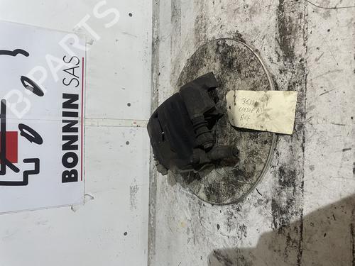 Used Right front brake caliper Right front brake caliper MERCEDES-BENZ A-CLASS (W168) A 140 (168.031, 168.131) (82 hp) 34590682 34590682