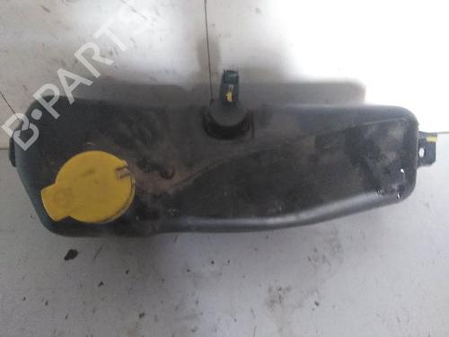 Used Windscreen washer tank DACIA SANDERO II TCe 90 (B8M1, B8MA, B8AC) (90 hp) 28610230