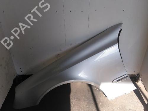 Używane Błotnik przedni lewy MERCEDES-BENZ E-CLASS (W211) E 320 CDI (211.026) (204 hp) 24149530