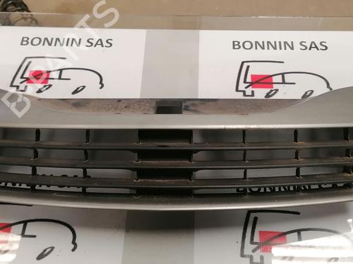Used Grille Grille RENAULT LAGUNA II (BG0/1_) [2001-2007] 34587041 34587041