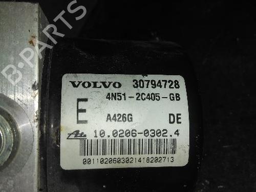 Used ABS pump VOLVO C30 (533) 1.6 D (109 hp) 22733015