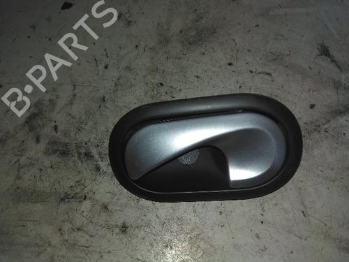 Venstre bak invendig håndtak RENAULT CLIO III (BR0/1, CR0/1) 1.5 dCi | BP27543118I15 