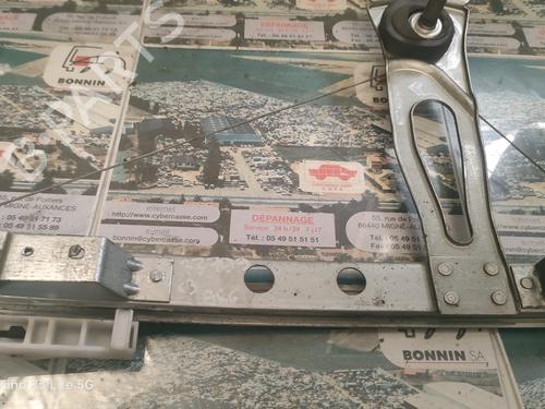 Used Rear left window mechanism Rear left window mechanism CITROËN C3 I (FC_, FN_) 1.1 i (60 hp) 34588742 34588742